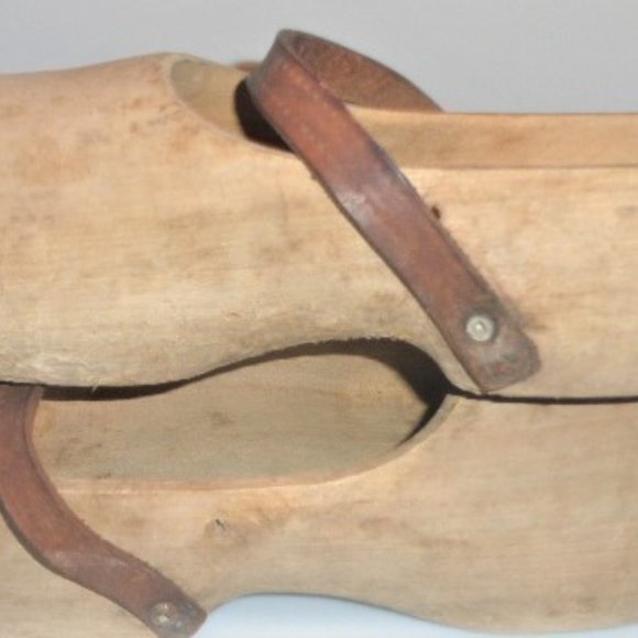 WOOD CLOGS w/ LEATHER Straps Dutch Wood Shoes Wooden Clogs Handmade Wood Shoes - Picture 4 of 6